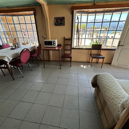 Hostal Las Parvas Puerto Tranquilo Exterior photo